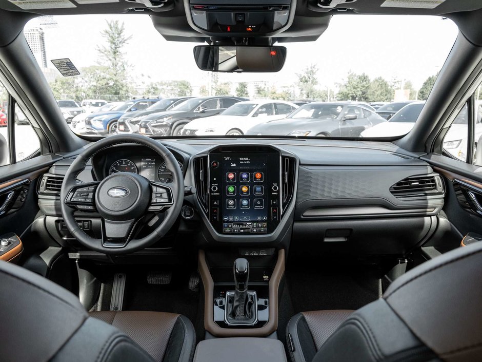 2025 Subaru Forester Premier-27