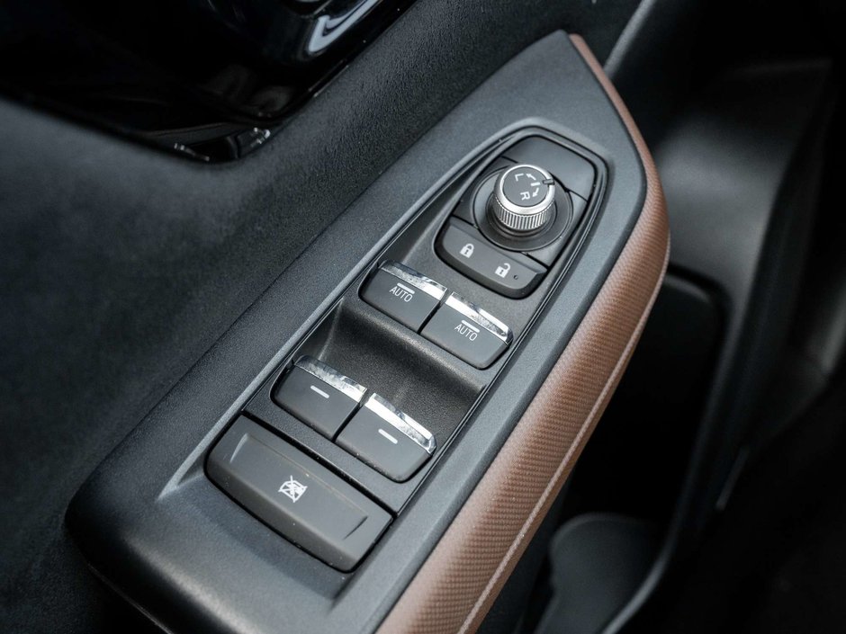 2025 Subaru Forester Premier-18