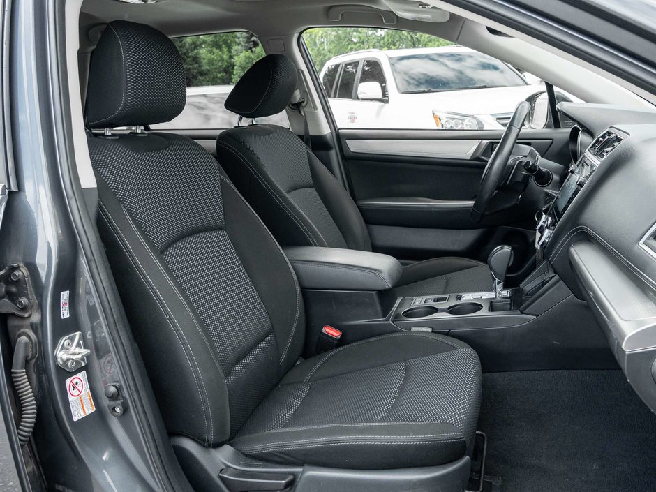 2018 Subaru Outback 2.5i-19