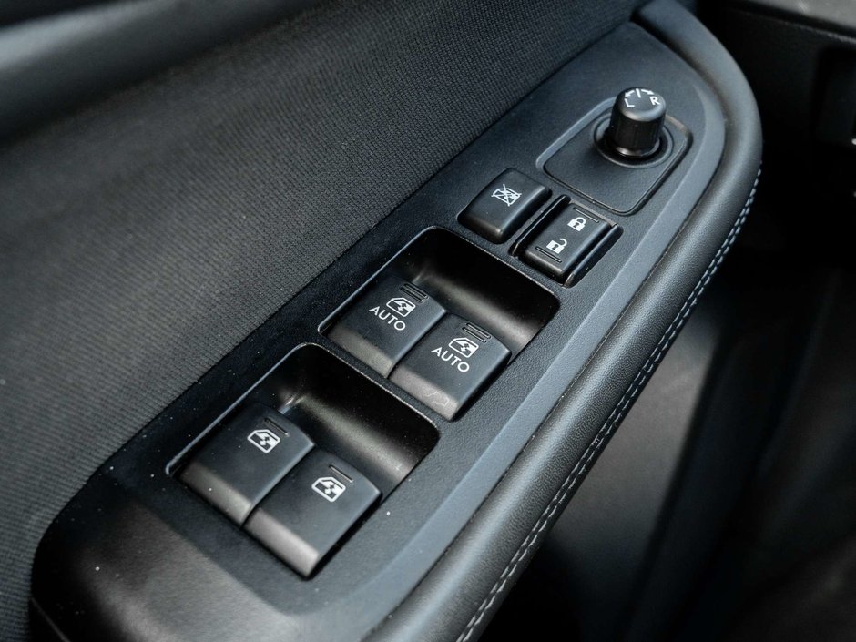 2018 Subaru Outback 2.5i-12