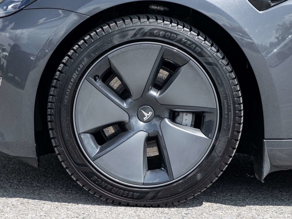2023 Tesla Model 3 Long Range-4