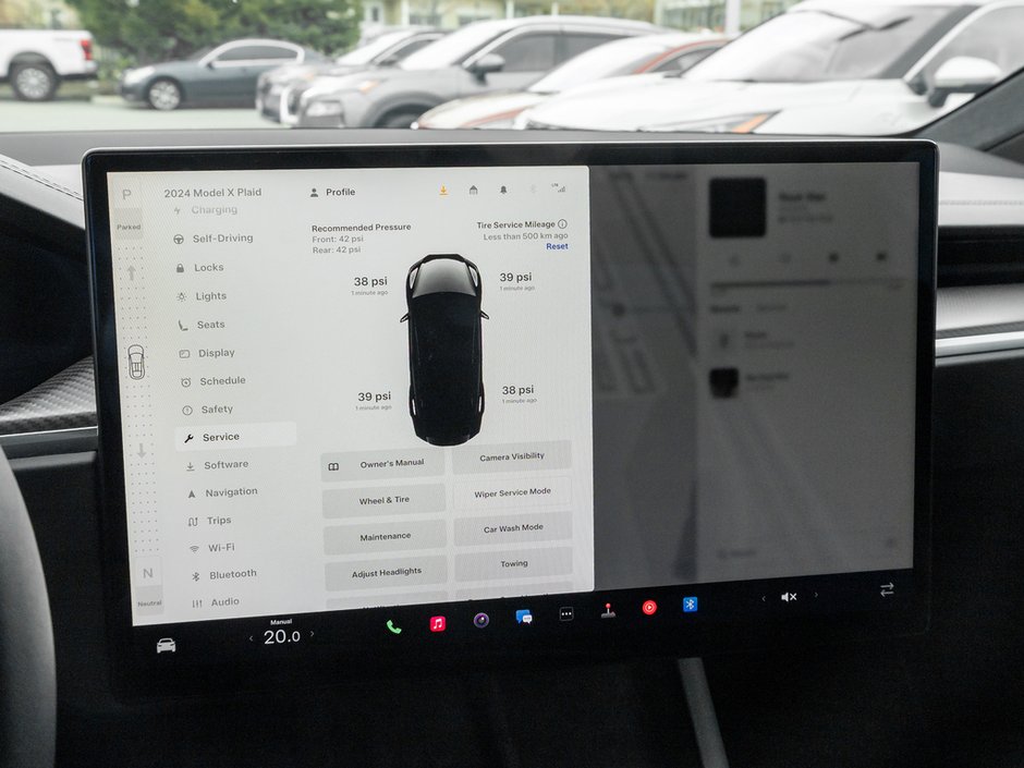 2024 Tesla Model X Plaid-25