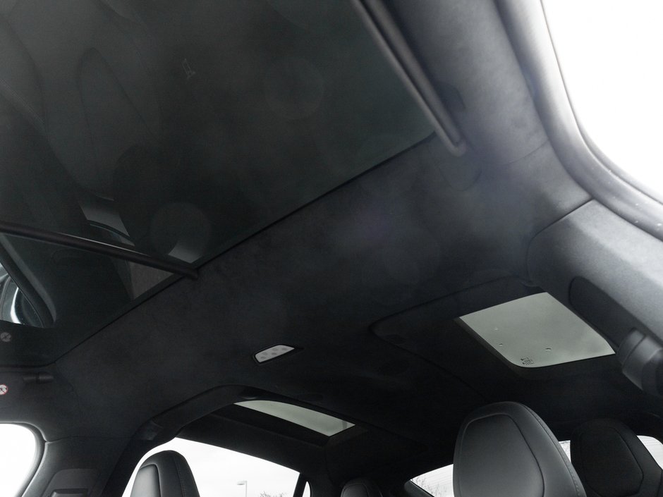 2024 Tesla Model X Plaid-27