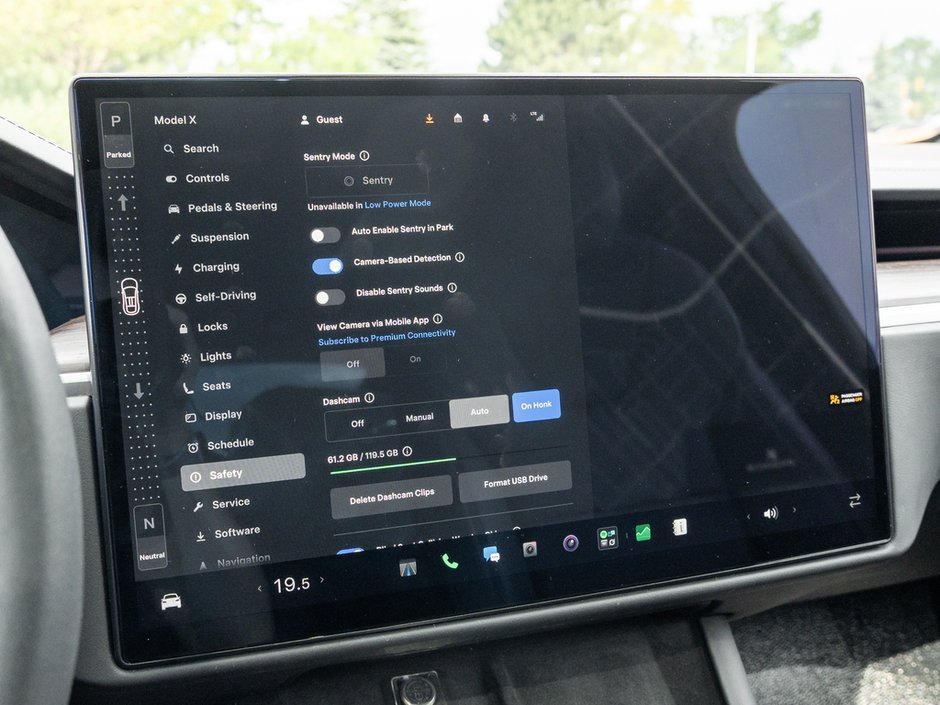 2024 Tesla Model X AWD-31