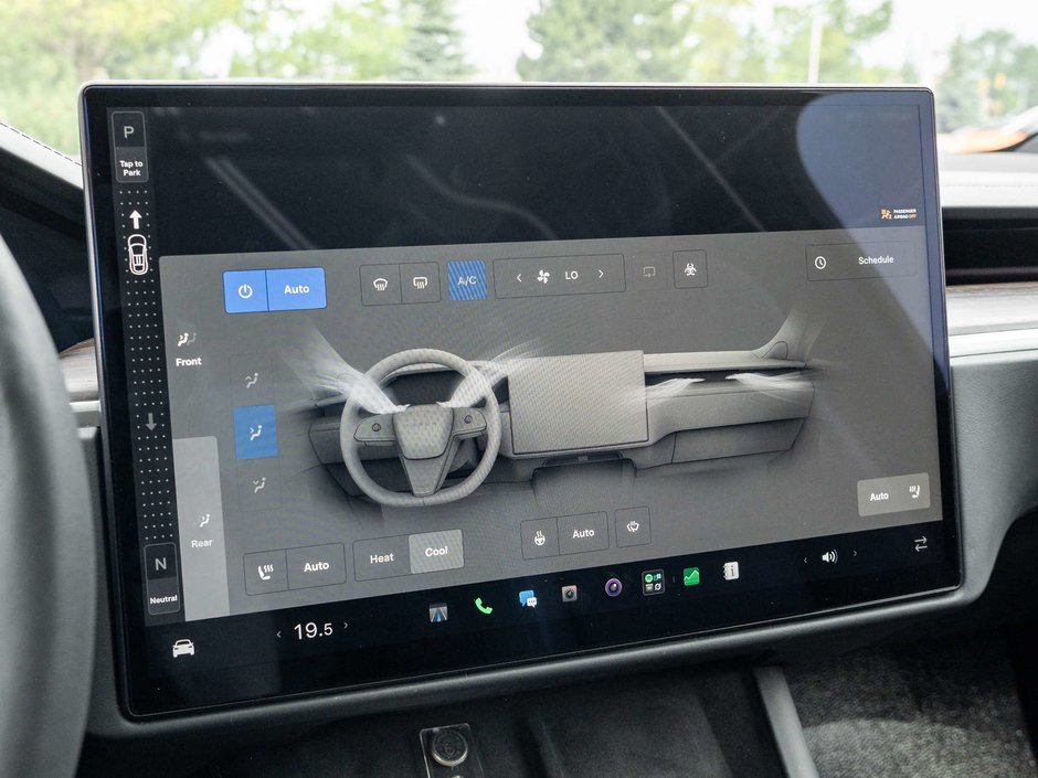 2024 Tesla Model X AWD-24