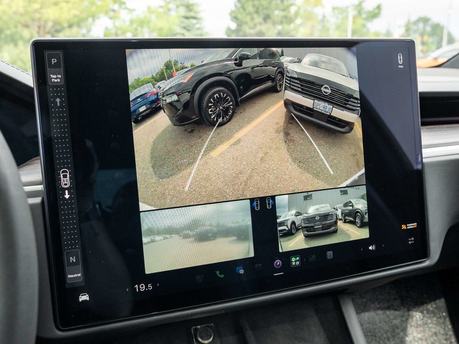 2024 Tesla Model X AWD-19