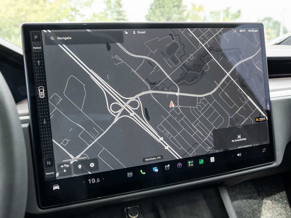 2024 Tesla Model X AWD-18