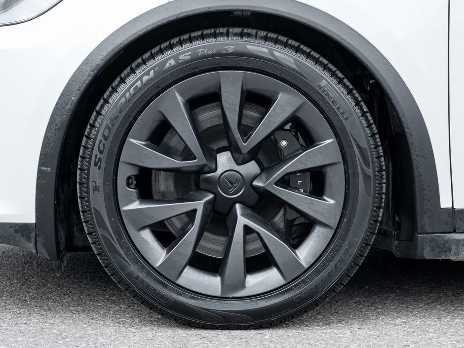 2024 Tesla Model X AWD-7