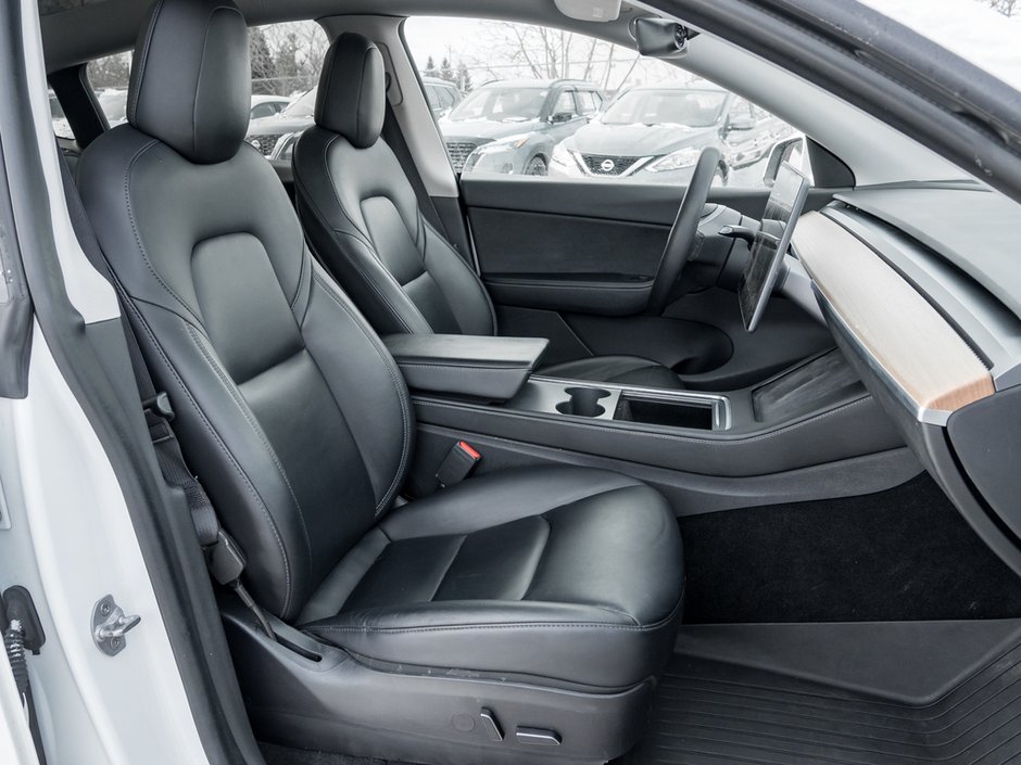 2021 Tesla Model Y Long Range-29