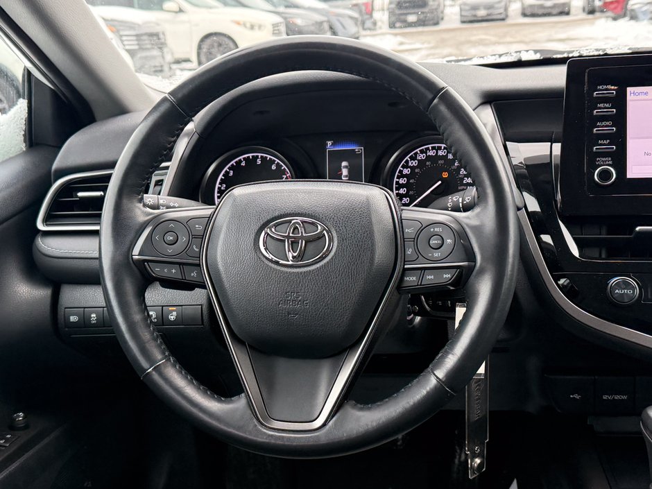 2022 Toyota Camry SE-15