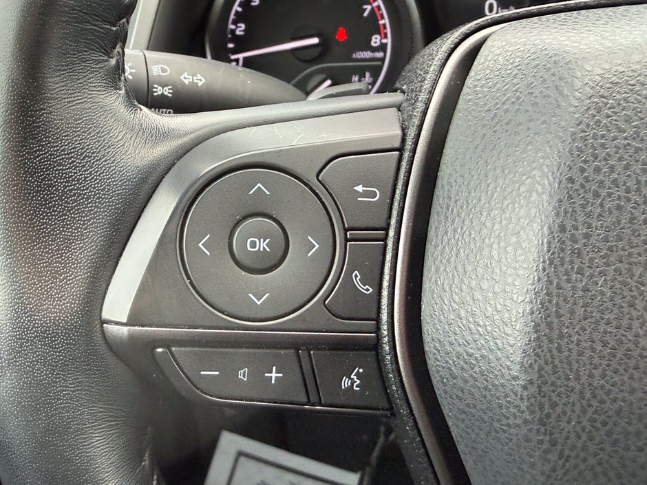 2022 Toyota Camry SE-20