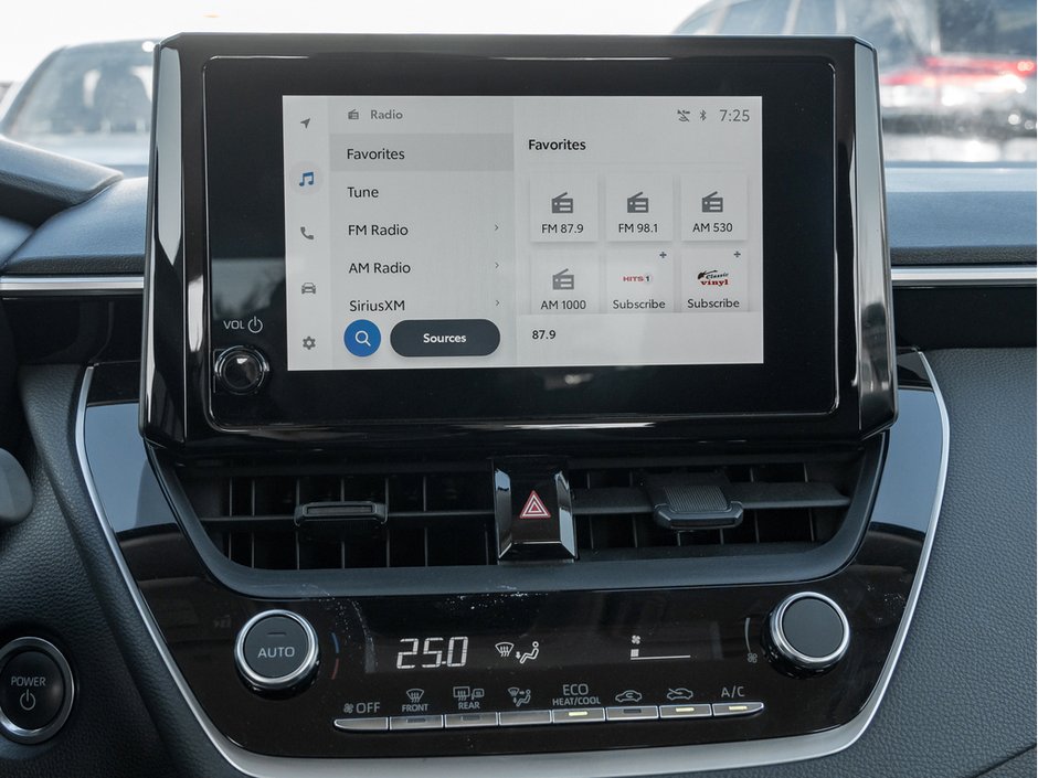 2024 Toyota Corolla Hybrid LE-23