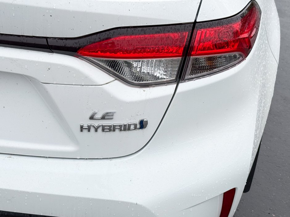 2024 Toyota Corolla Hybrid LE-12