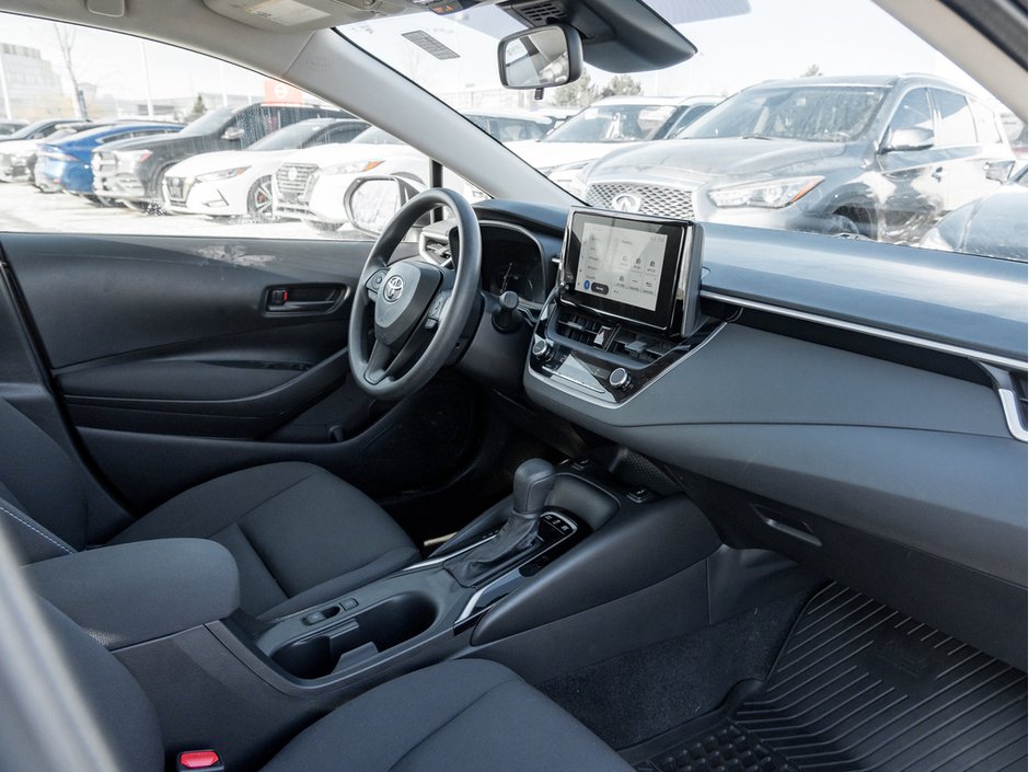 2024 Toyota Corolla Hybrid LE-20