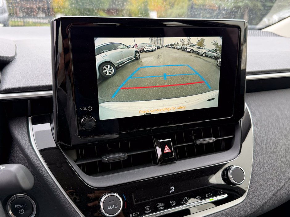 2024 Toyota Corolla Hybrid LE-19