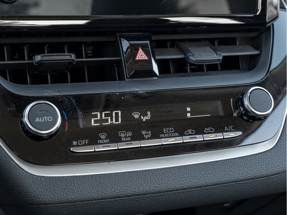 2024 Toyota Corolla Hybrid LE-19