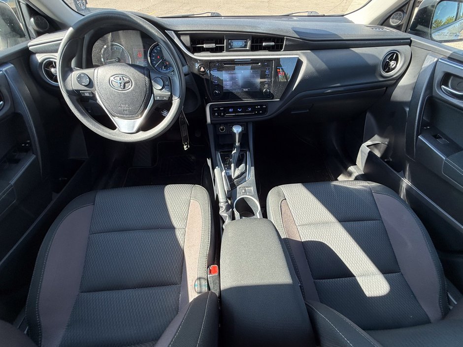 2018 Toyota Corolla LE-15