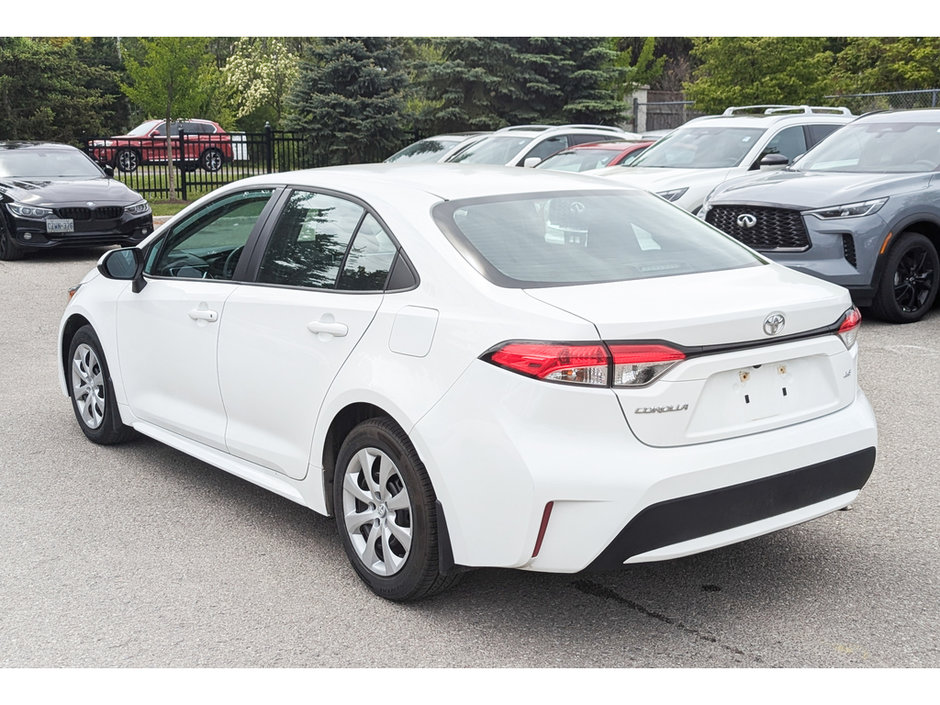 2022 Toyota Corolla LE-6