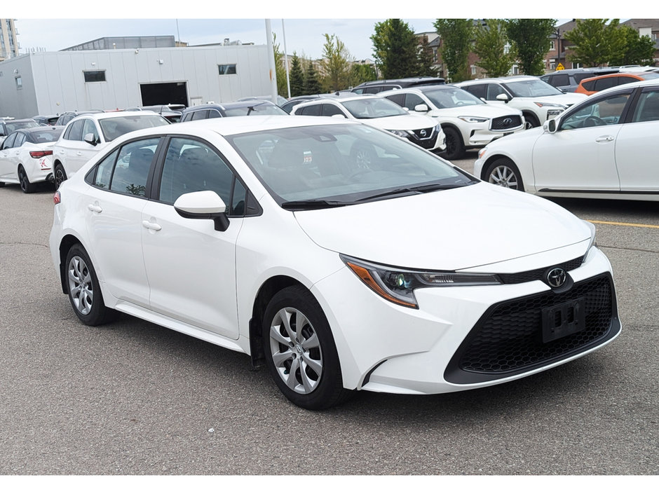 2022 Toyota Corolla LE-10