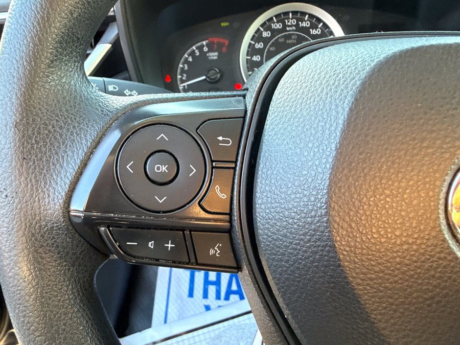 2022 Toyota Corolla LE-20