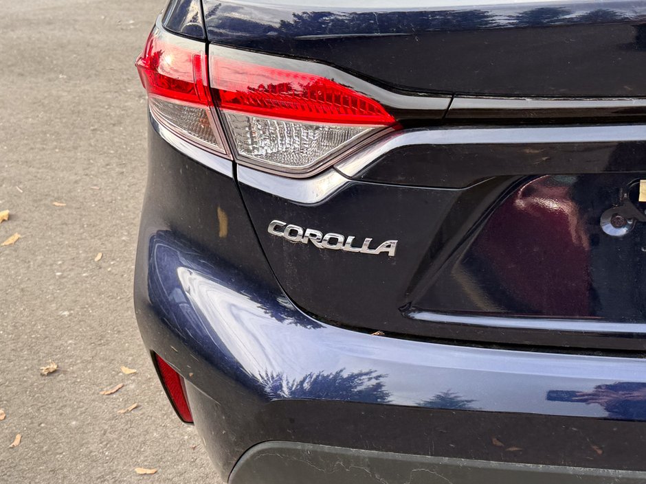 2024 Toyota Corolla LE-12