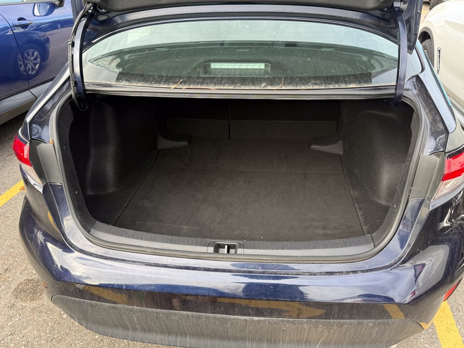 2024 Toyota Corolla LE-12