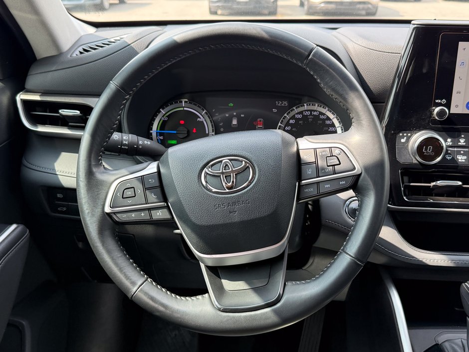 2023 Toyota Highlander hybrid LE-19