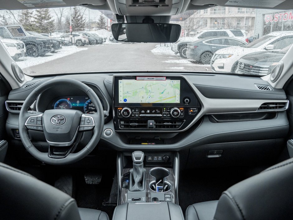 2026 Toyota Highlander Hybrid Limited-28