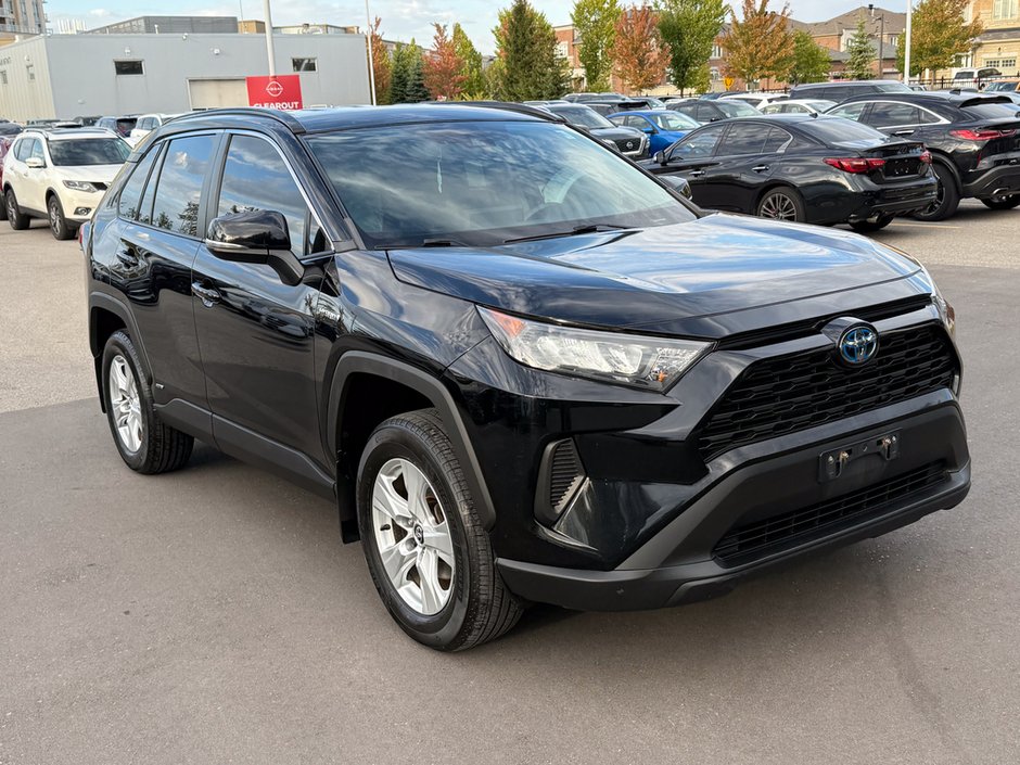 2019 Toyota RAV4 Hybrid LE-8