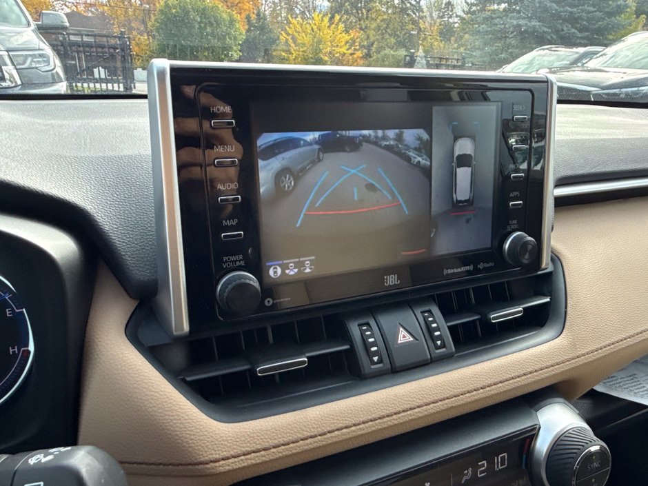 2019 Toyota RAV4 Hybrid Limited-27