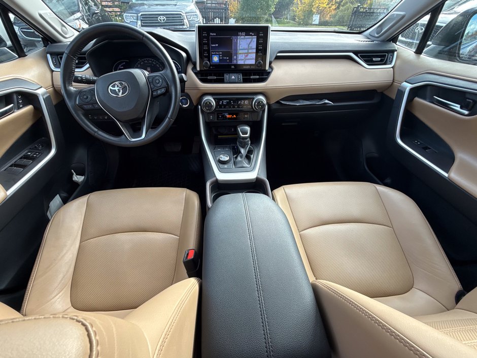 2019 Toyota RAV4 Hybrid Limited-16