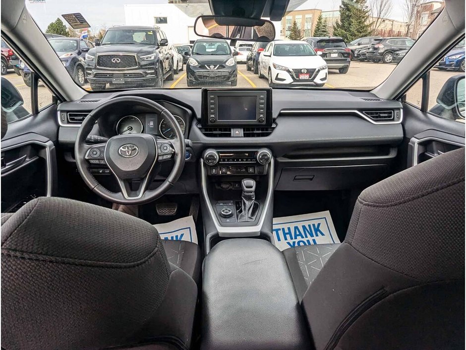 2021 Toyota RAV4 Hybrid XLE-25