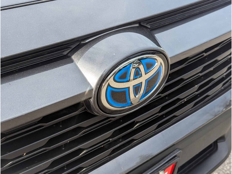 2021 Toyota RAV4 Hybrid XLE-9