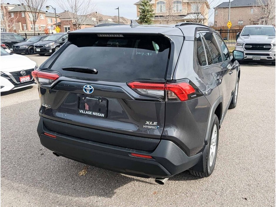 2021 Toyota RAV4 Hybrid XLE-5