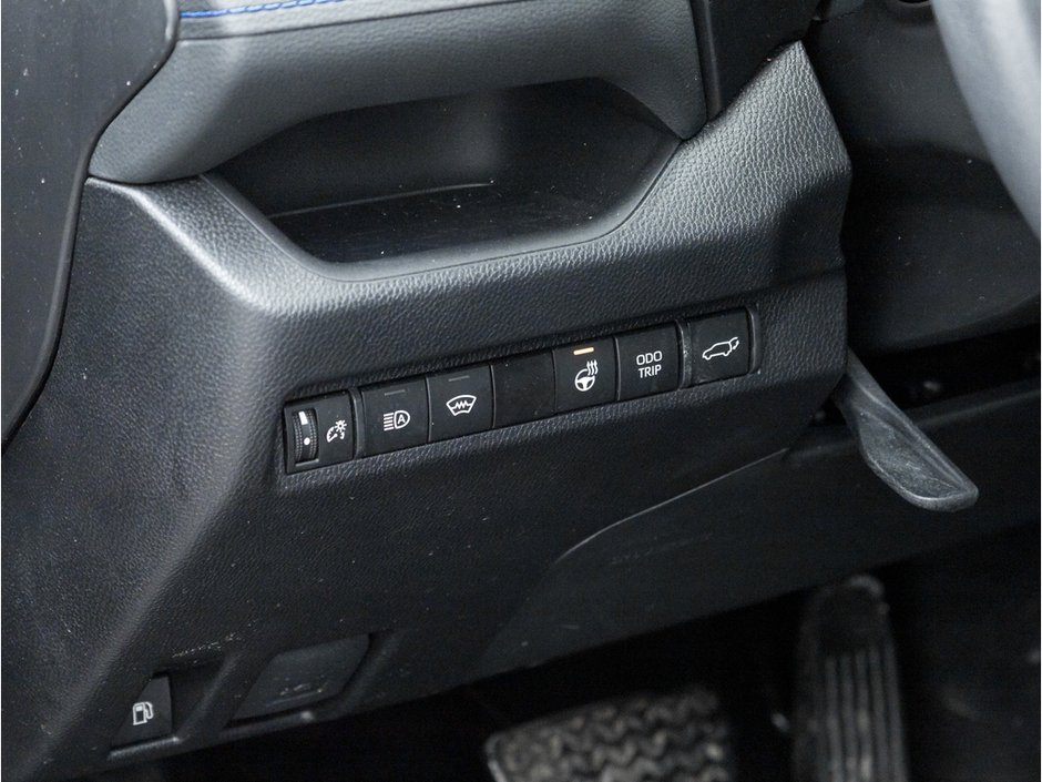 2023 Toyota RAV4 Hybrid XSE-14