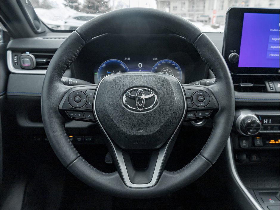 2023 Toyota RAV4 Hybrid XSE-8