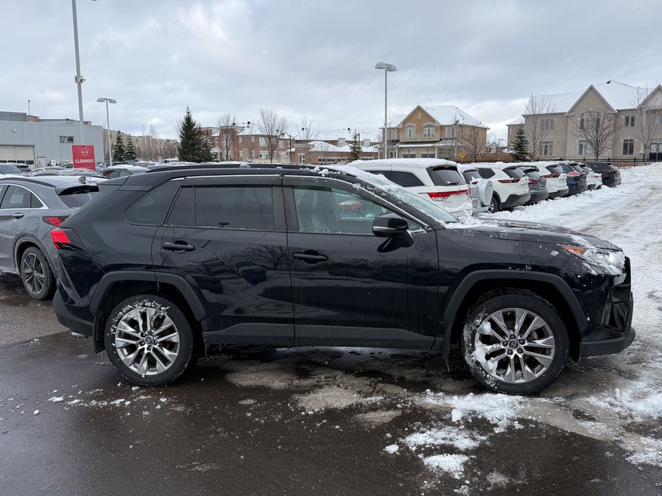 2020 Toyota RAV4 XLE-7