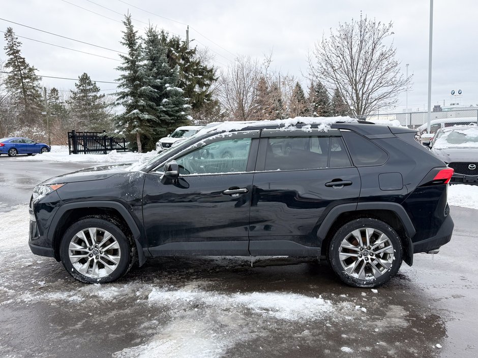 2020 Toyota RAV4 XLE-3