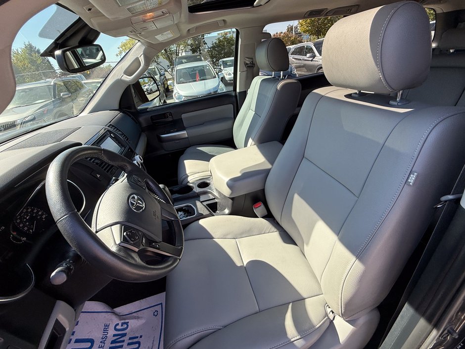2019 Toyota Sequoia SR5-24