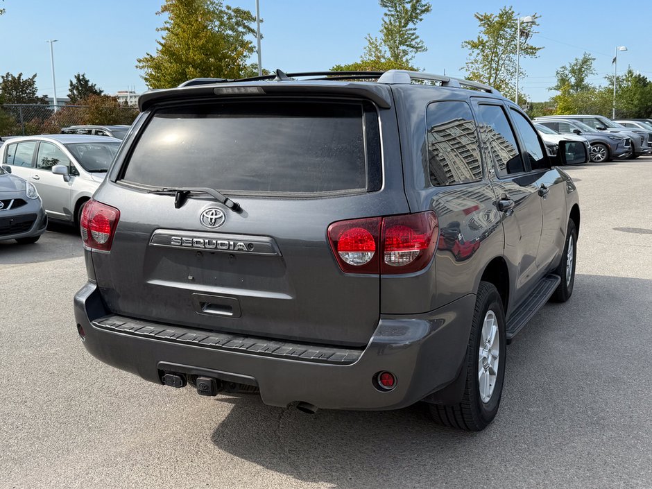 2019 Toyota Sequoia SR5-7