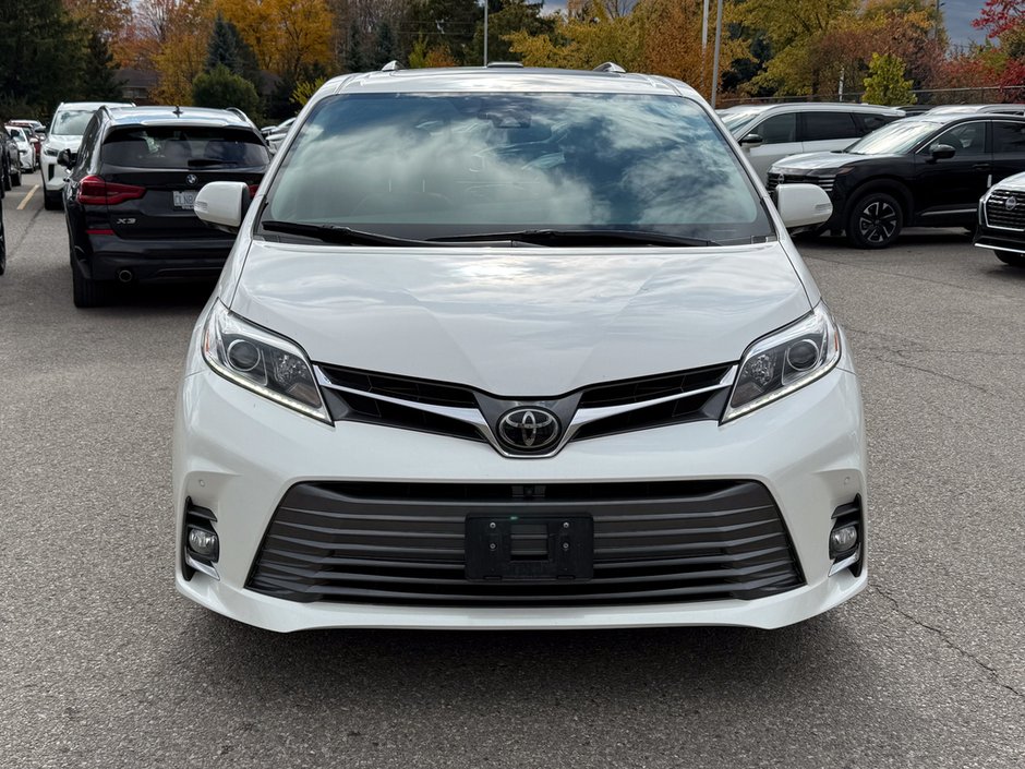 2018 Toyota Sienna LIMITED-1