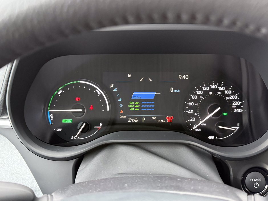 2026 Toyota Sienna LE-23