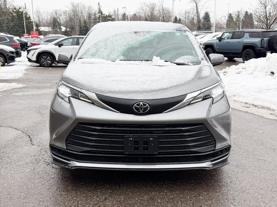 2026 Toyota Sienna LE-1