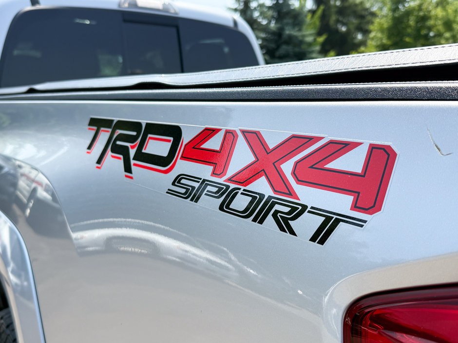 2017 Toyota Tacoma TRD Off-Road-14