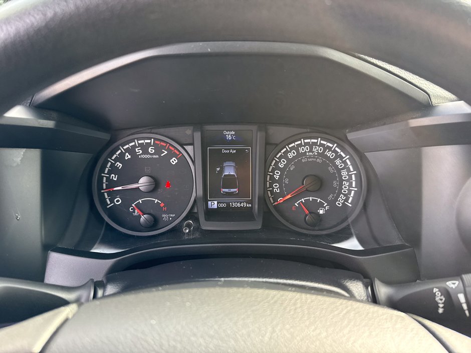 2023 Toyota Tacoma Base-21