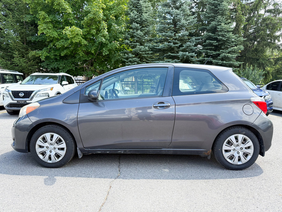 2012 Toyota Yaris CE-4
