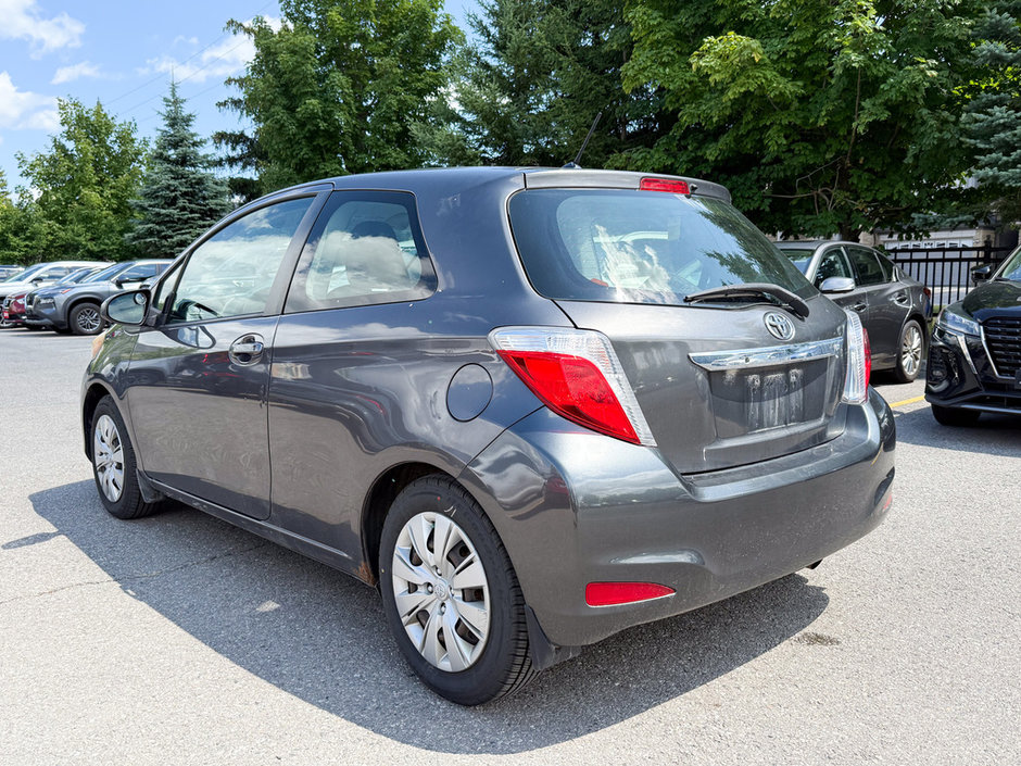 2012 Toyota Yaris CE-5