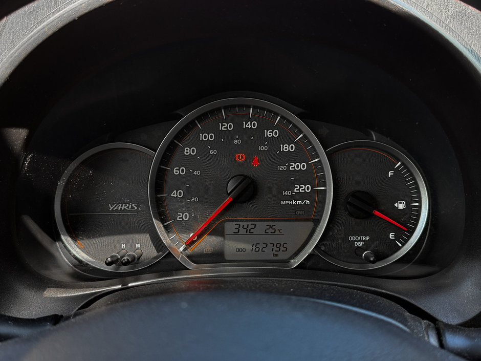 2012 Toyota Yaris CE-14