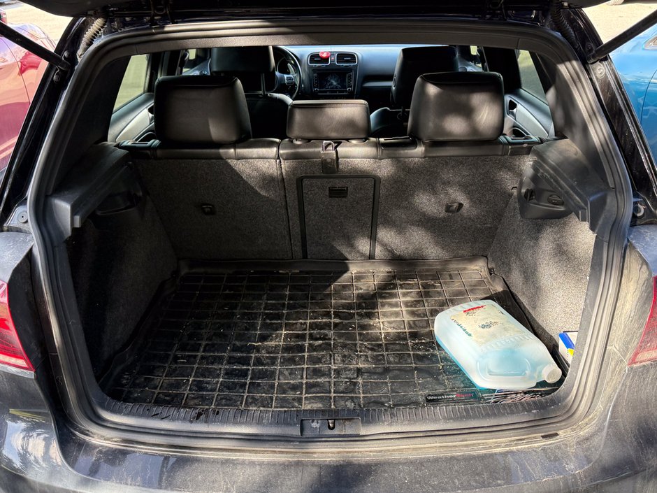 2012 Volkswagen GTI 5-Door Autobahn-8