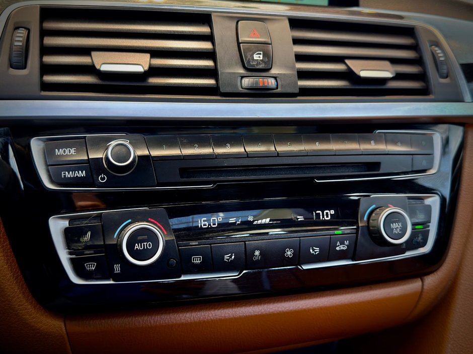 BMW 3 Series 328d xDrive 2016-28